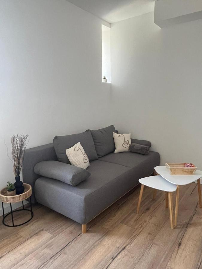 Appartement T2 Vue - Entre Aeroport Et Centre-ville Ajaccio (Corsica)