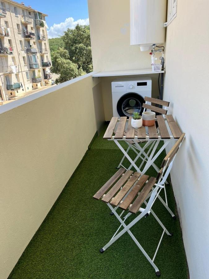 T2 Vue - Entre Aeroport Et Centre-ville Appartement *